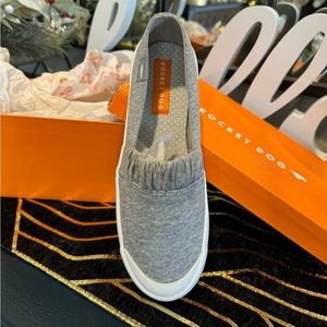 COPY - NIB Rocket Dog slip on fashion sneakers size 6